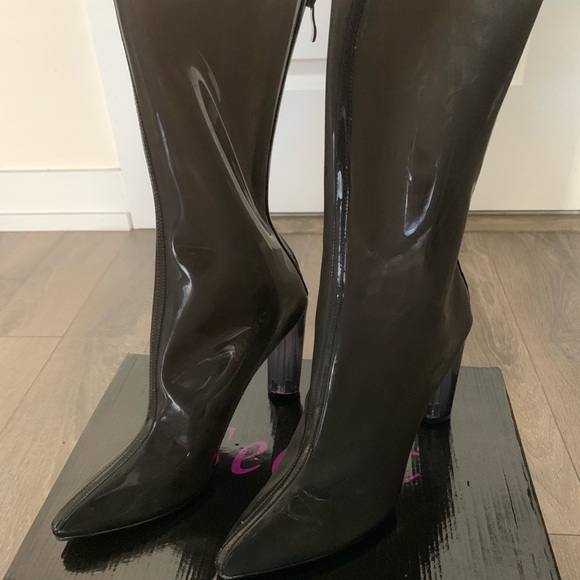 BRAND NEW Transparent Calf Boots - Picture 2 of 5